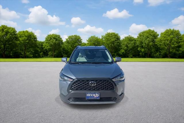 2022 Toyota Corolla Cross LE
