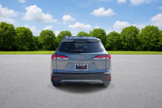 2022 Toyota Corolla Cross LE