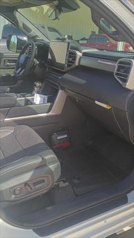 2026 Toyota Tundra Limited CrewMax 6.4' Bed