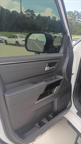 2026 Toyota Tundra Limited CrewMax 5.5' Bed