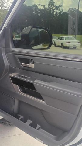 2026 Toyota Tundra Limited CrewMax 5.5' Bed