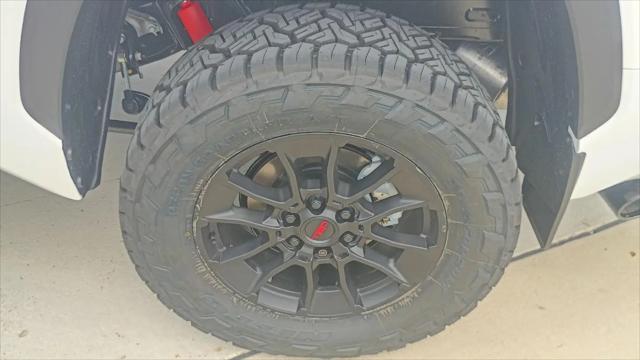 2026 Toyota Tundra Limited CrewMax 5.5' Bed