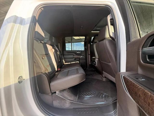 2020 GMC Sierra 2500HD 4WD Crew Cab Standard Bed Denali