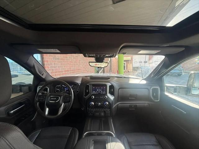 2020 GMC Sierra 2500HD 4WD Crew Cab Standard Bed Denali