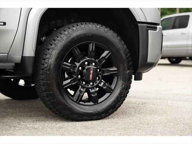2026 GMC Sierra 2500HD Crew Cab, Standard Bed, AT4, 4WD