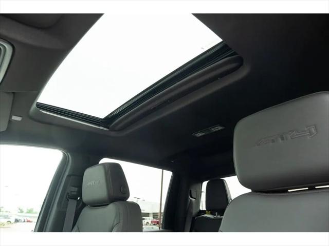 2026 GMC Sierra 2500HD Crew Cab, Standard Bed, AT4, 4WD