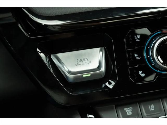 2026 GMC Sierra 2500HD Crew Cab, Standard Bed, AT4, 4WD