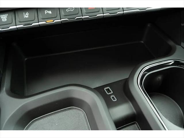 2026 GMC Sierra 2500HD Crew Cab, Standard Bed, AT4, 4WD