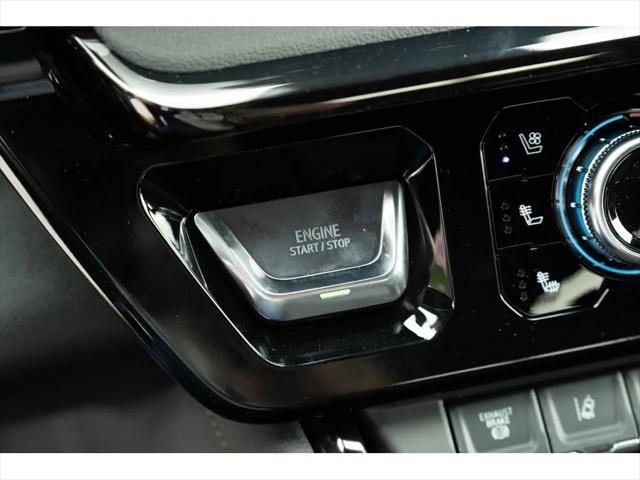 2026 GMC Sierra 2500HD Crew Cab, Standard Bed, AT4, 4WD