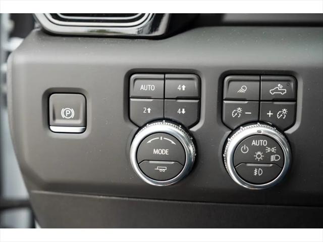 2026 GMC Sierra 2500HD Crew Cab, Standard Bed, AT4, 4WD