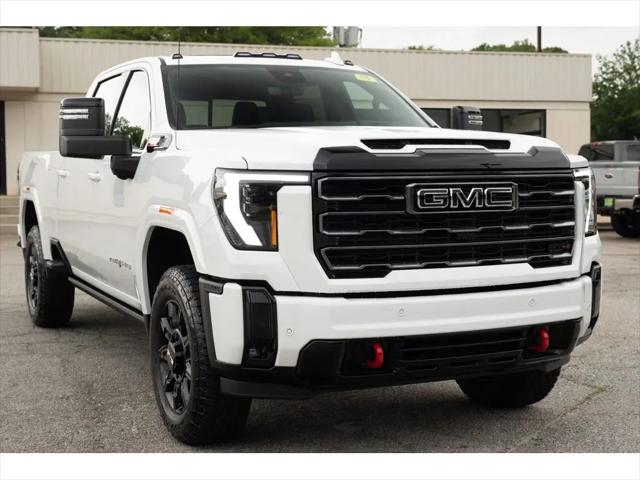 2026 GMC Sierra 2500HD Crew Cab, Standard Bed, AT4, 4WD