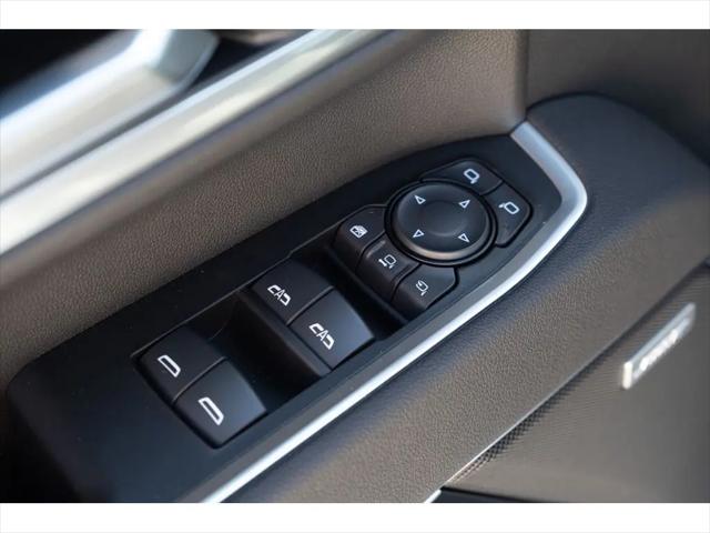 2026 GMC Sierra 2500HD Crew Cab, Standard Bed, SLT, 4WD