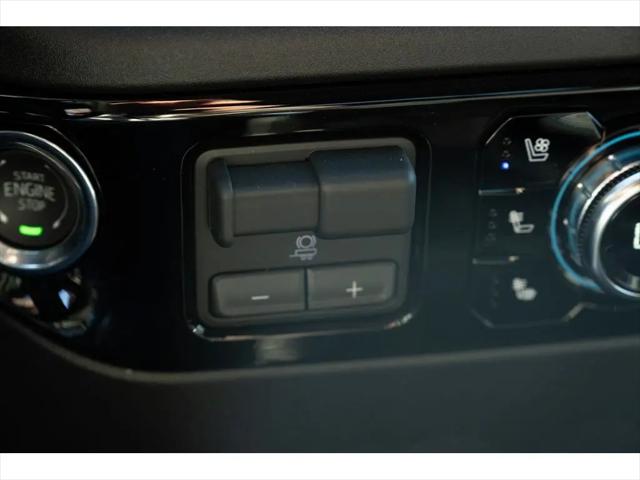 2026 GMC Sierra 2500HD Crew Cab, Standard Bed, SLT, 4WD