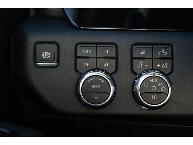 2026 GMC Sierra 2500HD Crew Cab, Standard Bed, SLT, 4WD