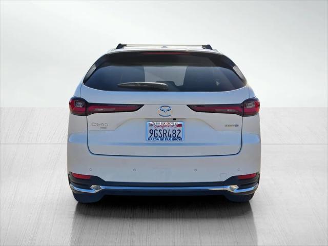 2024 Mazda X-90 Premium Plus