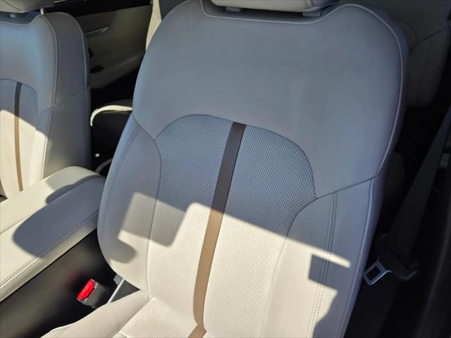 2024 Mazda X-90 Premium Plus