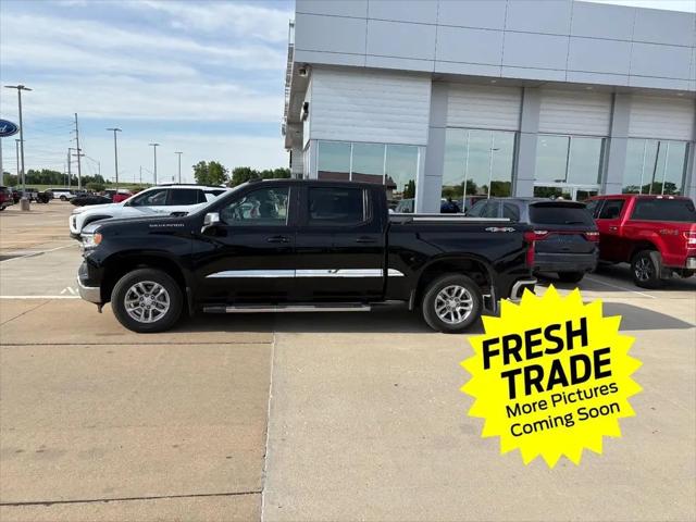 2022 Chevrolet Silverado 1500 4WD Crew Cab Standard Bed LT for sale in Charles City, IA