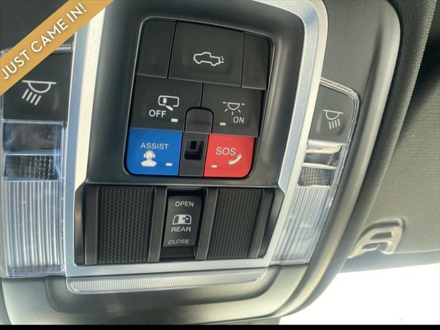 2023 Ram 1500 Laramie Crew Cab 4x4 6'4" Box