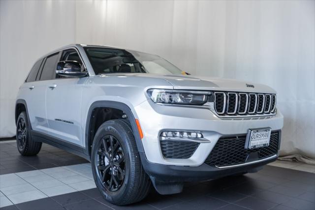 2022 Jeep Grand Cherokee Limited 4x4 2022 Jeep Grand Cherokee Limited 4x4