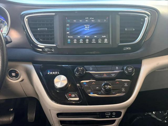 2020 Chrysler Voyager LXI