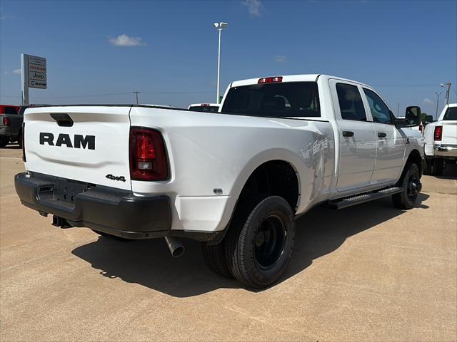 2026 RAM Ram 3500 RAM 3500 TRADESMAN CREW CAB 4X4 8 BOX