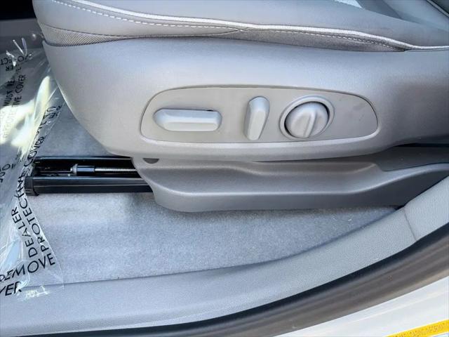 2022 Chevrolet Bolt EUV FWD Premier
