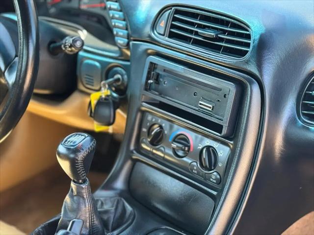 1999 Chevrolet Corvette Base