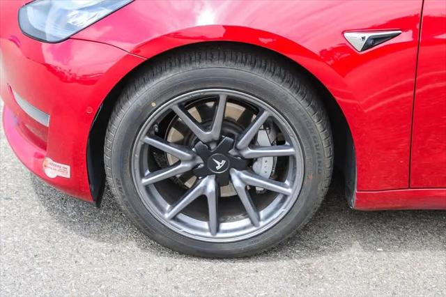 2020 Tesla Model 3 Standard Range Plus Rear-Wheel Drive