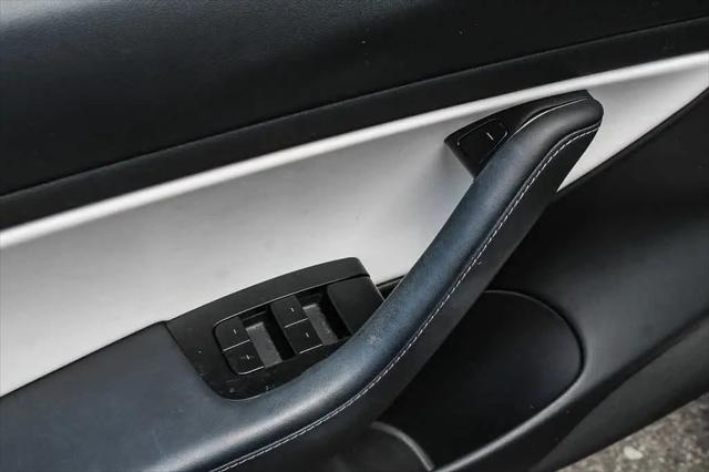 2020 Tesla Model 3 Standard Range Plus Rear-Wheel Drive