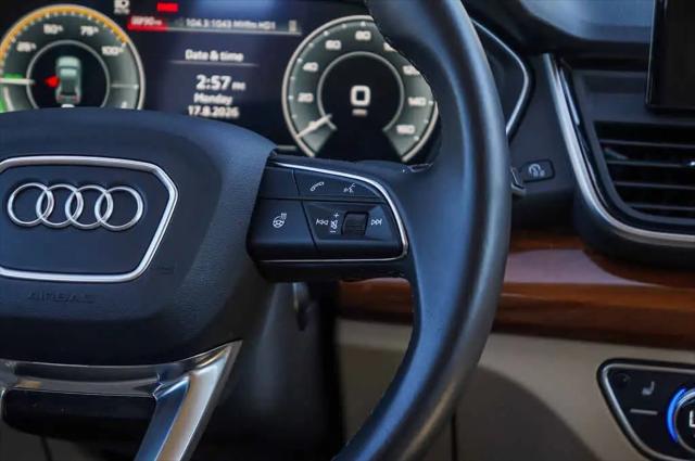 2024 Audi Q5 Premium Plus 55 TFSI e S line quattro S tronic