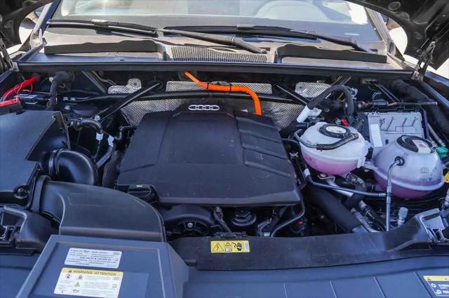 2024 Audi Q5 Premium Plus 55 TFSI e S line quattro S tronic