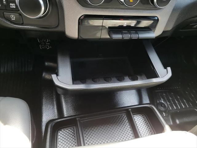 2024 Ram 1500 Tradesman Crew Cab 4x4 5'7" Box