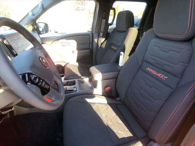 2025 Nissan Frontier Crew Cab PRO-4X 4x4