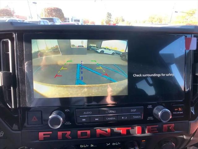 2025 Nissan Frontier Crew Cab PRO-4X 4x4