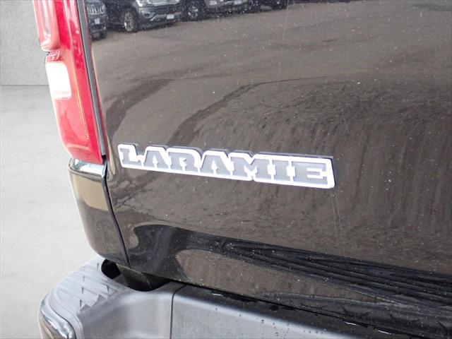 2019 Ram 1500 Laramie Crew Cab 4x4 5'7" Box