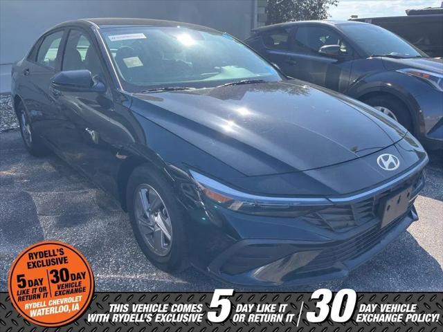2024 Hyundai Elantra SE for sale in Waterloo, IA