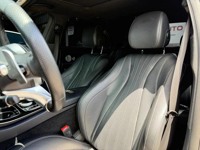 2017 Mercedes-Benz E-CLASS E 300 E 300