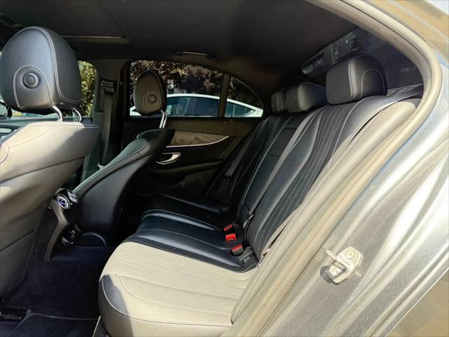 2017 Mercedes-Benz E-CLASS E 300 E 300