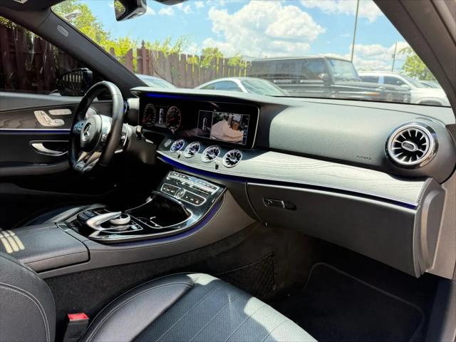 2017 Mercedes-Benz E-CLASS E 300 E 300