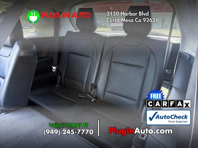 2017 Acura MDX w/Technology Package