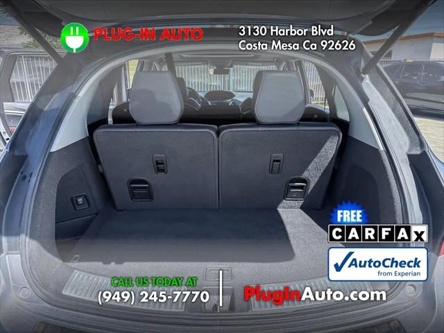 2017 Acura MDX w/Technology Package