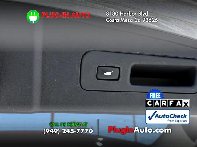 2017 Acura MDX w/Technology Package