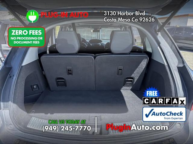 2017 Acura MDX w/Technology Package