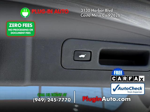 2017 Acura MDX w/Technology Package