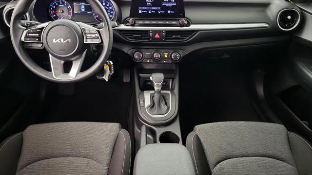 2023 Kia Forte LX