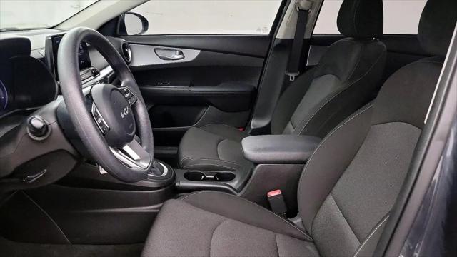 2023 Kia Forte LX