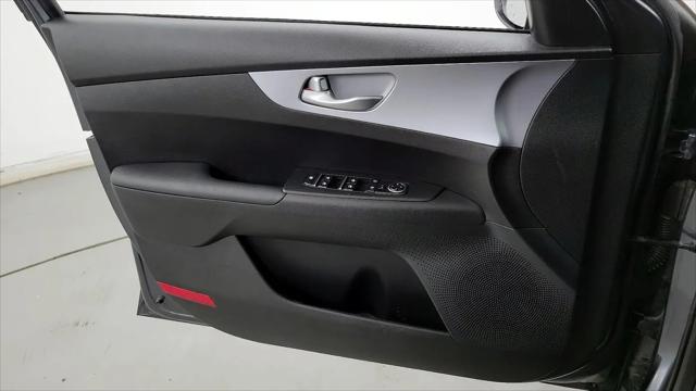 2023 Kia Forte LX