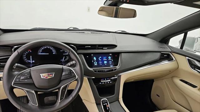 2018 Cadillac XT5 Standard