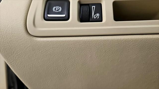 2018 Cadillac XT5 Standard