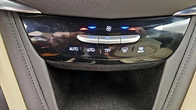 2018 Cadillac XT5 Standard